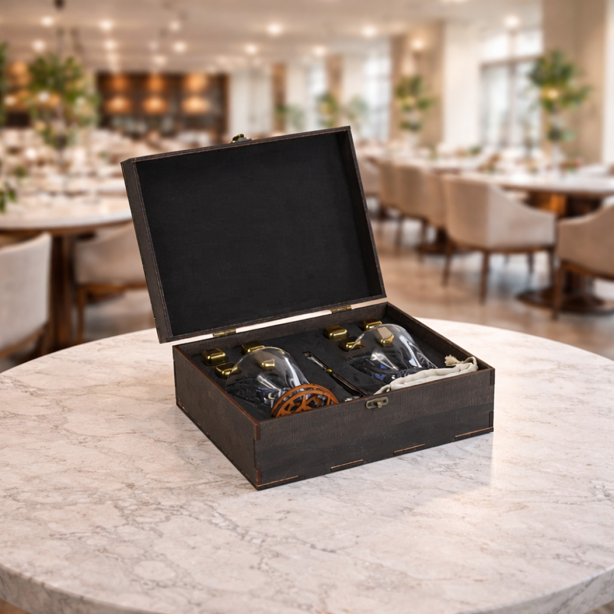 Подарункові набори Moltis Relax Whisky Stones для чоловіків, Quadro 8 шт каменів 