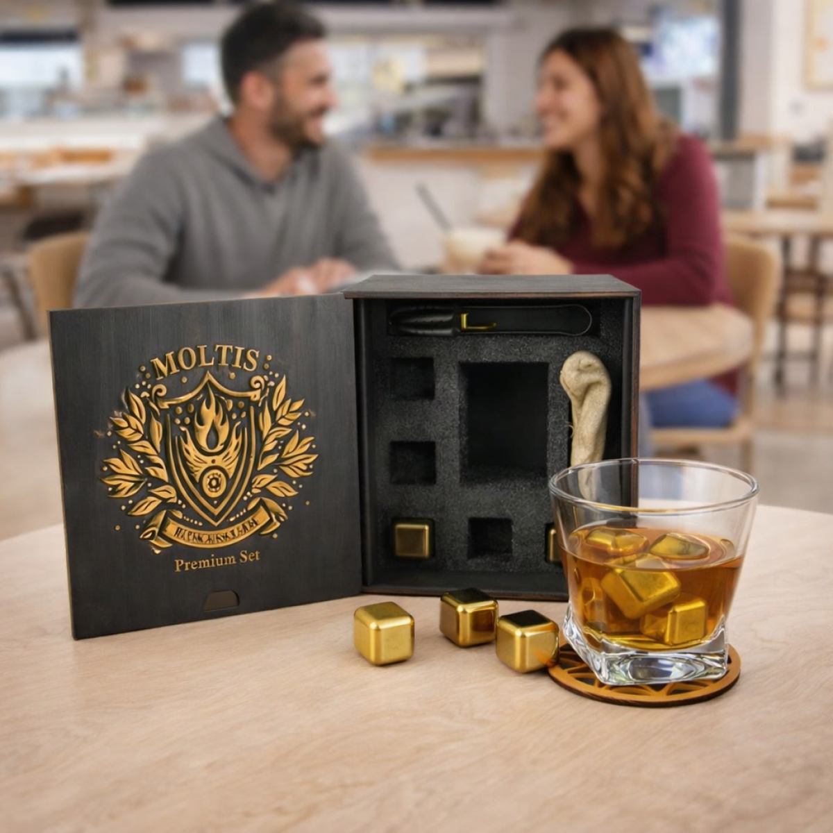 Подарунковий віскі-набір Moltis Quadro Premium з келихом, щипцями, мішечком, підставкою та 5 охолоджувальними кубиками 