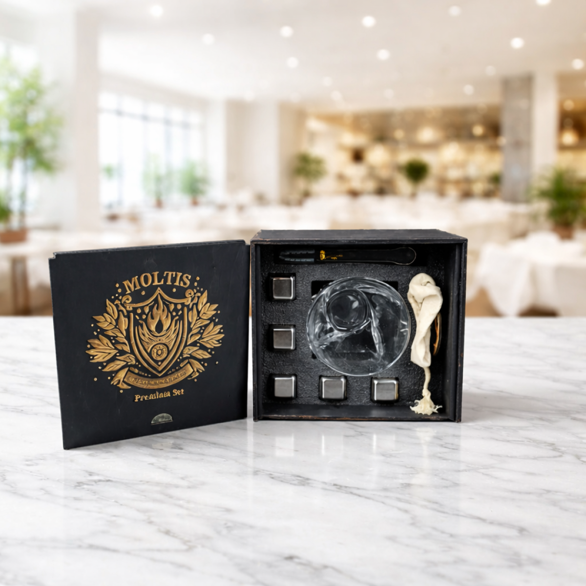 Подарунковий набір для віскі Moltis Quadro Premium Set: келих, 5 металевих кубиків, щипці, підставка, мішечок